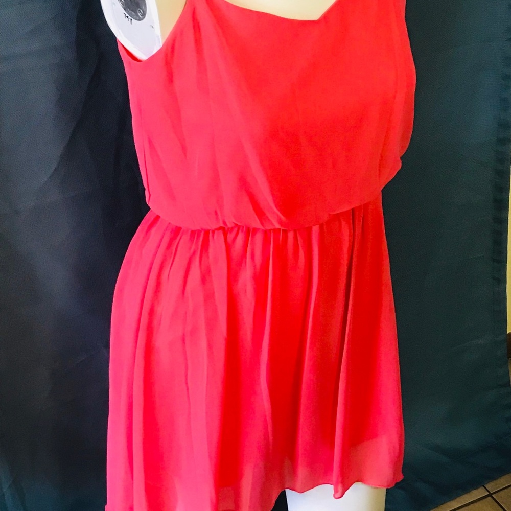 Dress - Picture 2 of 3